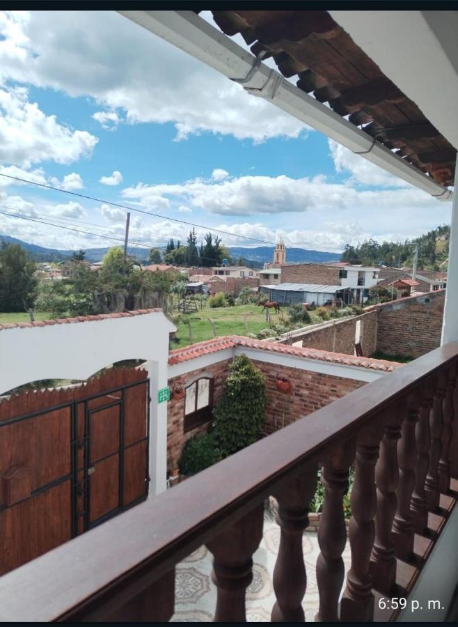 Hospedaje El Mirador Iza Exterior photo