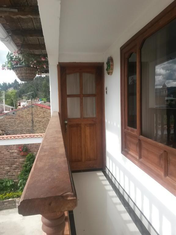 Hospedaje El Mirador Iza Exterior photo